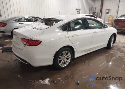 2015 Chrysler 200 Limited z USA, uszkodzony, nr VIN 1C3CCCAB6FN568324